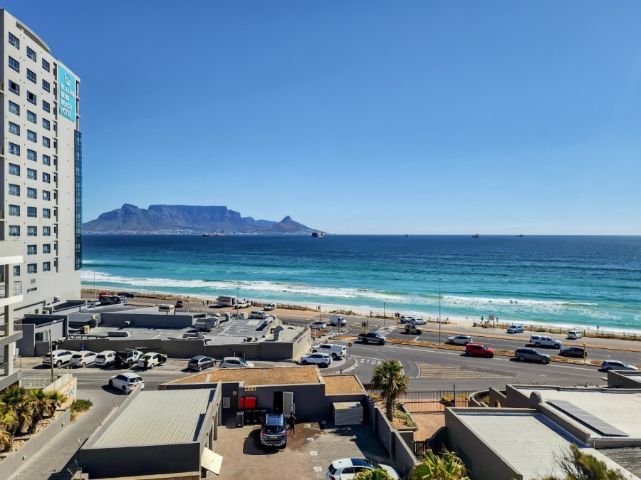 2 Bedroom Property for Sale in Beachfront Western Cape